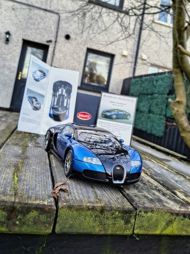 Autoart signature bugatti - autoart,