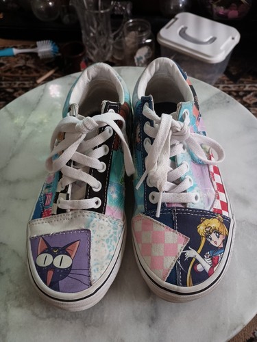 Vans off the wall - wall, sailor