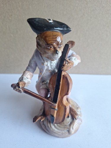 Vintage meissen type - type, monkey
