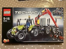 LEGO TECHNIC: Tractor with Log