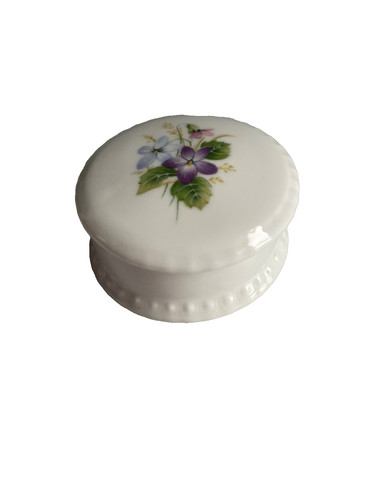 Vintage trinket box - trinket, violets