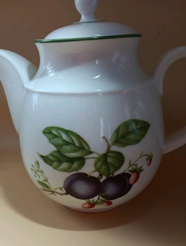 Michael ashberry teapot - st,