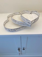 SET OF 3 White Washed Shabby Chic Distressed Heart Shaped Decorative Metal Trays