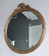 Vintage 1950s ornate round