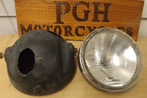 Yamaha dt175 1979 headlight - yamaha,