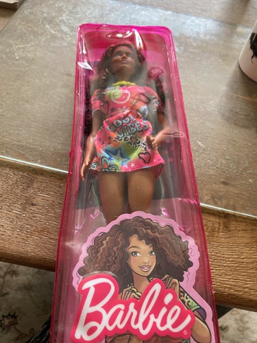 Barbie fashionistas 201 doll - barbie,