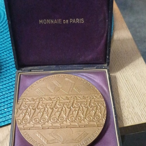 Monnaie paris bronze medal - paris,