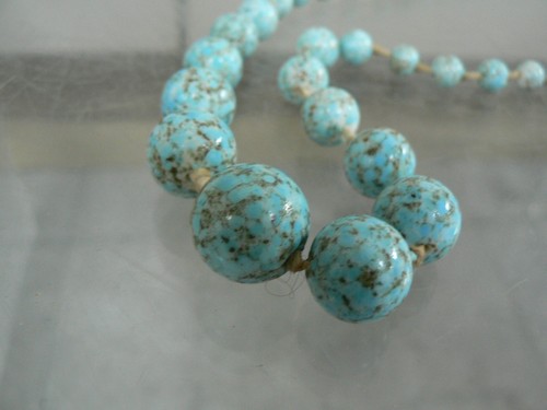 Vintage slag glass beads - slag,