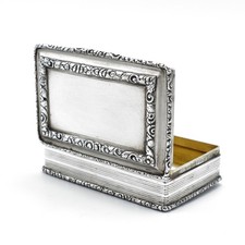 Antique Nathaniel Mills Solid