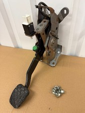 2006 MAZDA MX5 SPORT 2.0 NC GENUINE BRAKE PEDAL BOX ASSEMBLY C/W SWITCH & BOLTS