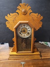 Ingraham Dahlia Oak Kitchen