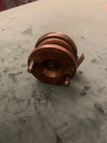 Vintage wooden centrepin - vintage,