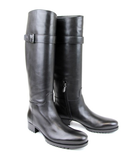 1350 new authentic - $1350, bottega