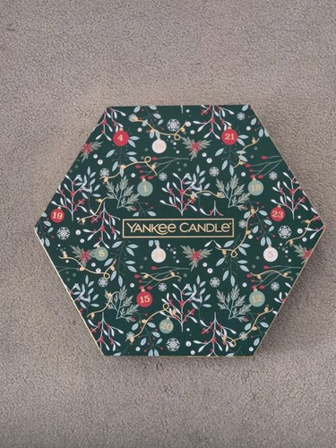 Yankee festive tealight - festive,