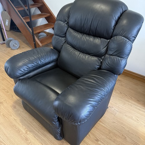Black leather recliner - leather,