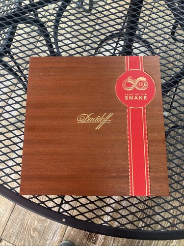 Davidoff year the snake - davidoff, of