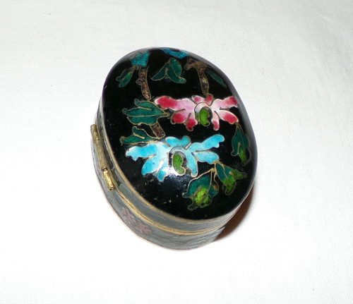 Vintage small chinese black - small,