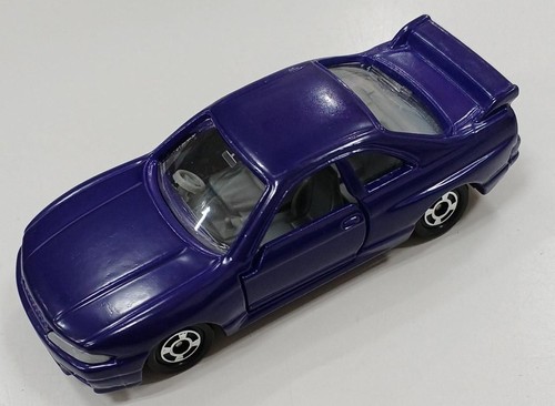 Tomy tomica nissan - tomica, gt-r