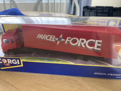 Corgi collectible parcel force - collectible,
