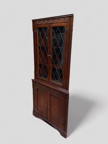 Vintage jaycee oak - vintage, corner