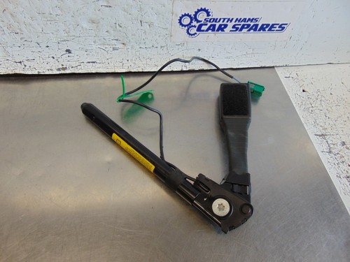 Vauxhall zafira seatbelt - vauxhall, b