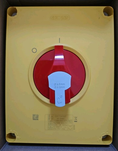 Lewis 438p 63a 415v 4 - lewis's,