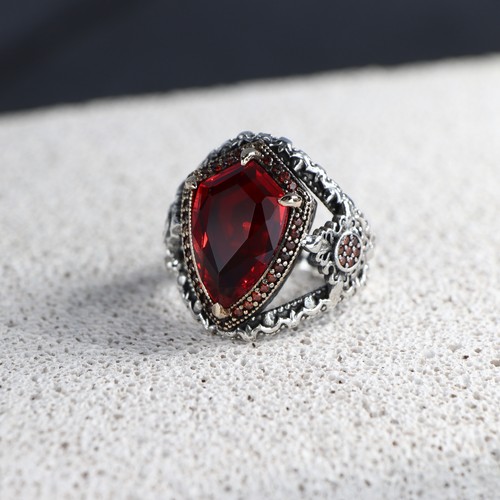 925 sterling silver shield - 925,
