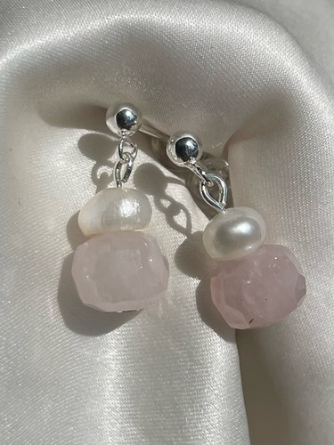Dainty pearl and rose - and,