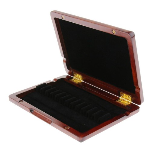 Wooden oboe reed case - ,