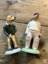 Robert Harrop Golden Retriever Cricketer  England And Labrador Golfer  Figurines