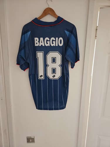Milan away shirt baggio 18 - milan,