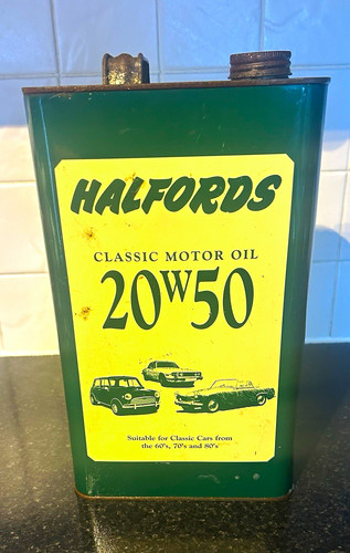 Halfords classic motor - halfords,