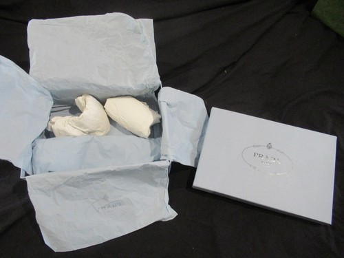 Prada milano empty gift box - prada,
