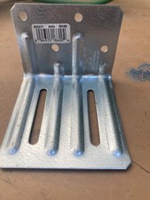 Simpson Strong-Tie DTC - 18-Gauge Roof Truss Clip. 100 Piece Included