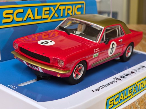 New scalextric c4339 ford - new,