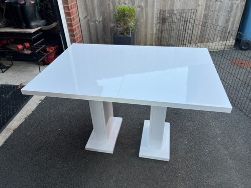 Extendable gloss white - extendable,
