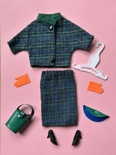 Vintage 1960s 1st - 🩷, version