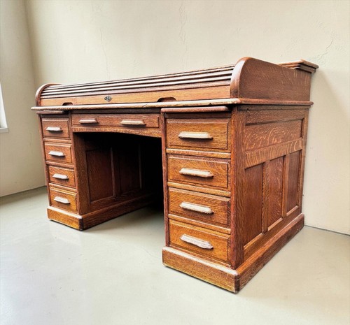 Large antique oak - antique,