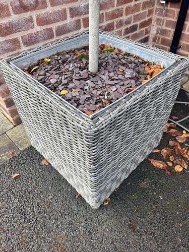 Cubed rattan planter - cubed, grey