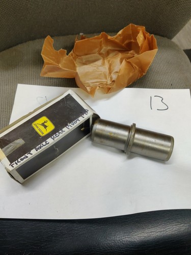 John deere l57726 - deere, axle