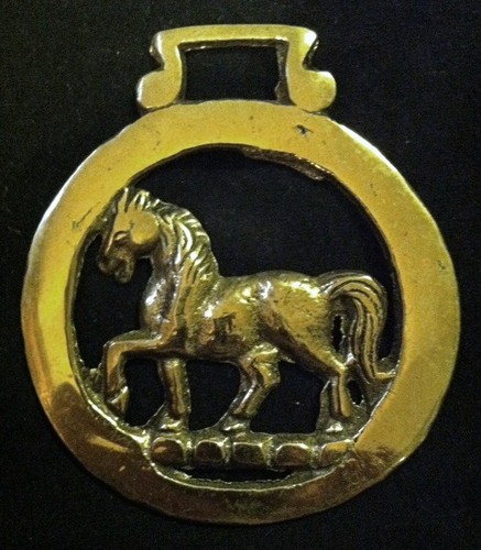 Trotting stallion heraldic - on,