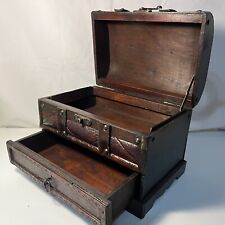 Quilted Faux Leather Round Top