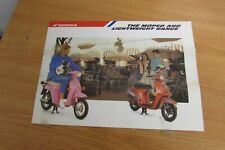HONDA THE MOPED AND LIGHTWEIGHT RANGE SALES BROCHURE SA50 PA50 ST50 CG125 C90