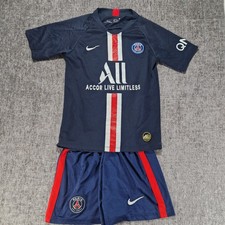 PSG Football Kit Mbappe No.7 Boys Navy Blue. Aprx 9-10yrs Poor Condition