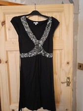 Red Herring Black With Silver