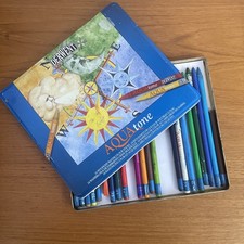 Derwent Aquatone 21 Woodless Watercolour Stick (8)