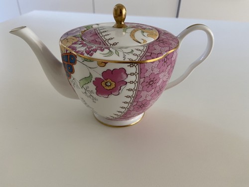 Wedgwood butterfly bloom - butterfly, small