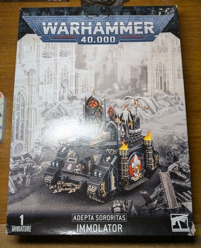 Warhammer 40k immolator tank - warhammer,