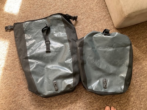 Pair large ortlieb back - pair,