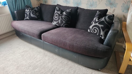 Sofas and seater used - 3,
